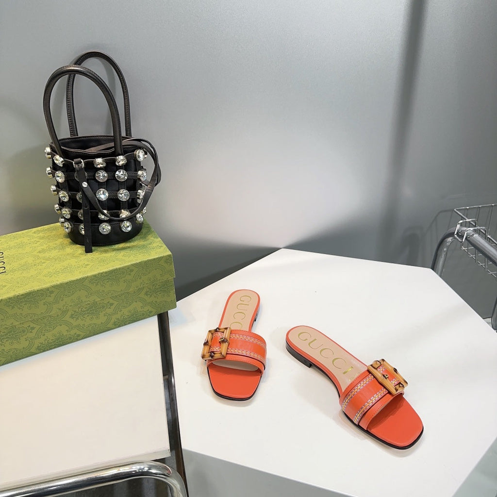 GUCCI BAMBOO BUCKLE FLAT SANDALS ORANGE
