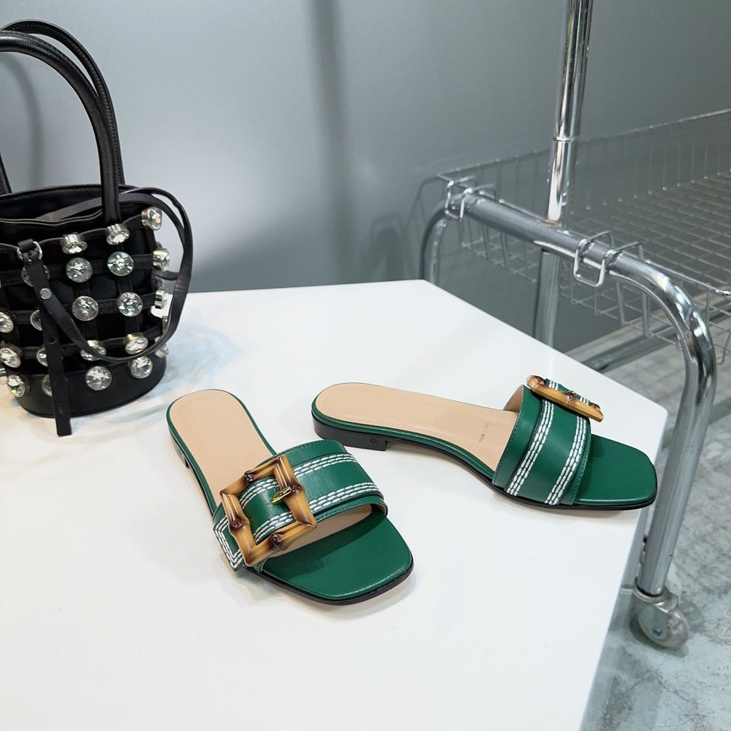 GUCCI BAMBOO BUCKLE FLAT SANDALS GREEN