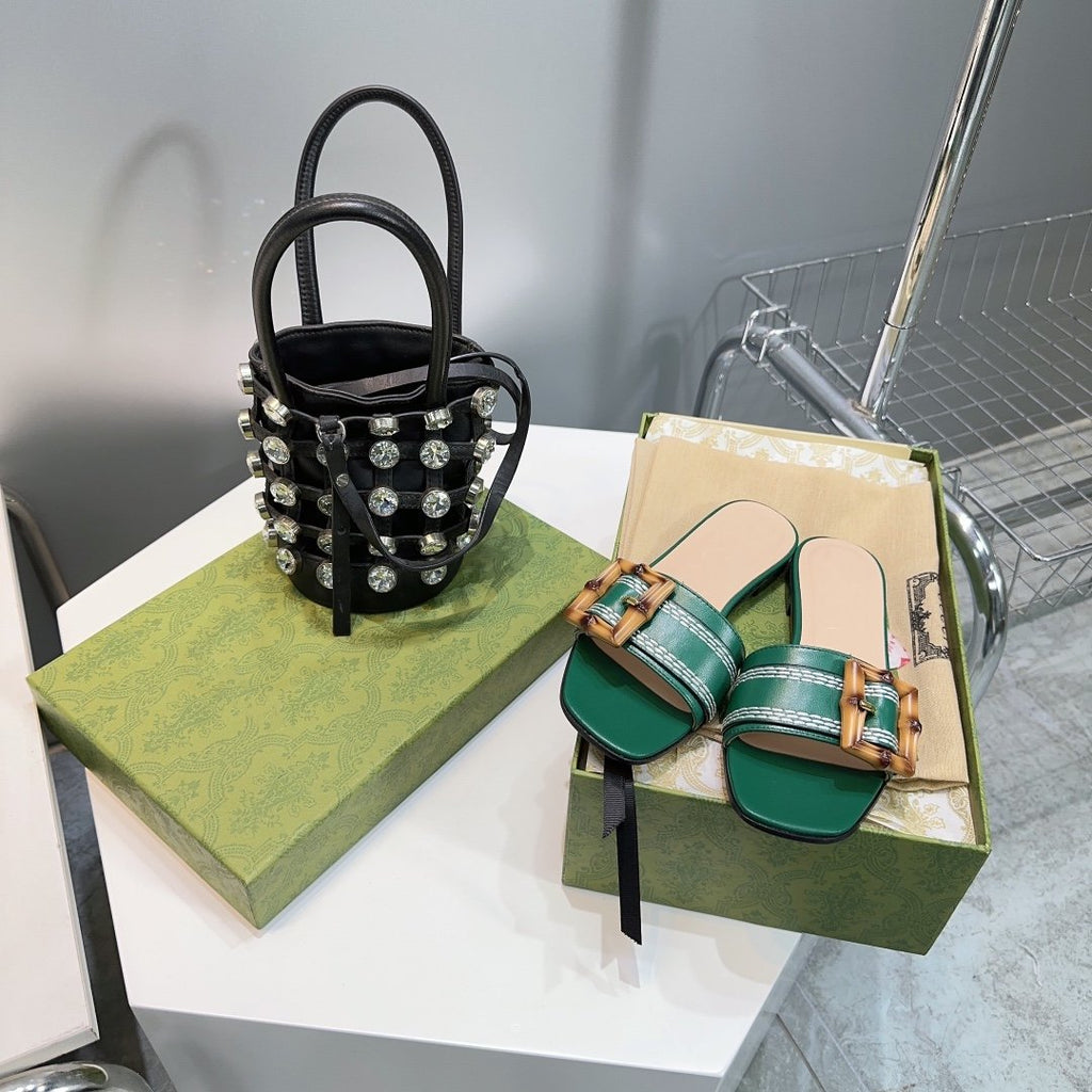 GUCCI BAMBOO BUCKLE FLAT SANDALS GREEN