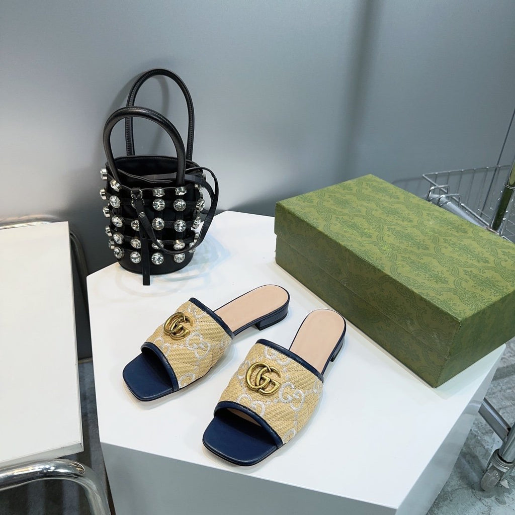 GUCCI MATELASS¨¦ CANVAS SLIDES WHITE LOGO