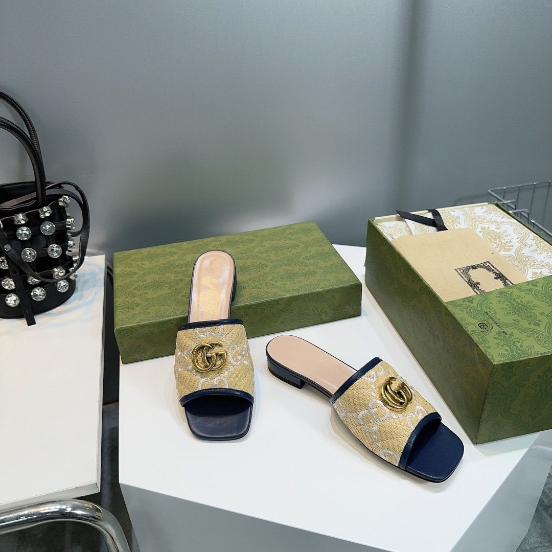 GUCCI MATELASS¨¦ CANVAS SLIDES WHITE LOGO