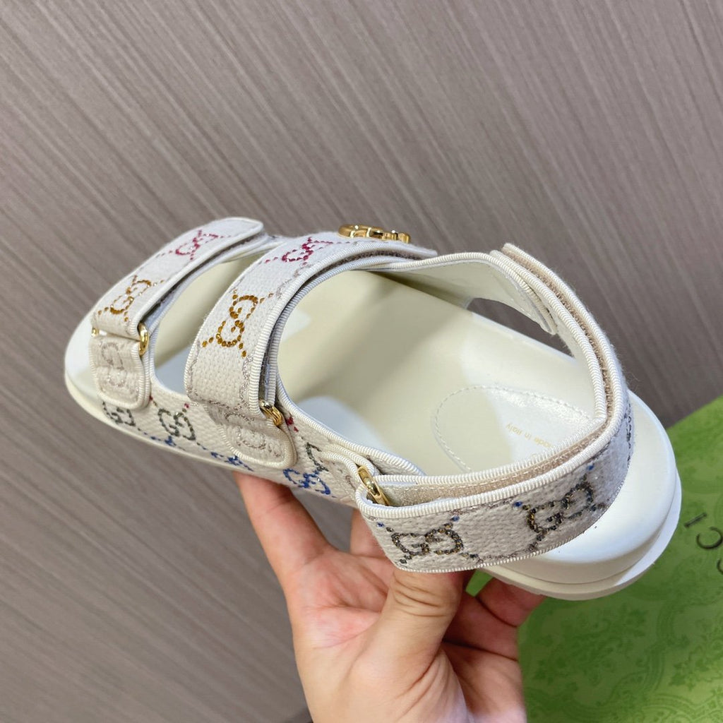 GUCCI CLASSIC CANVAS SANDALS WHITE