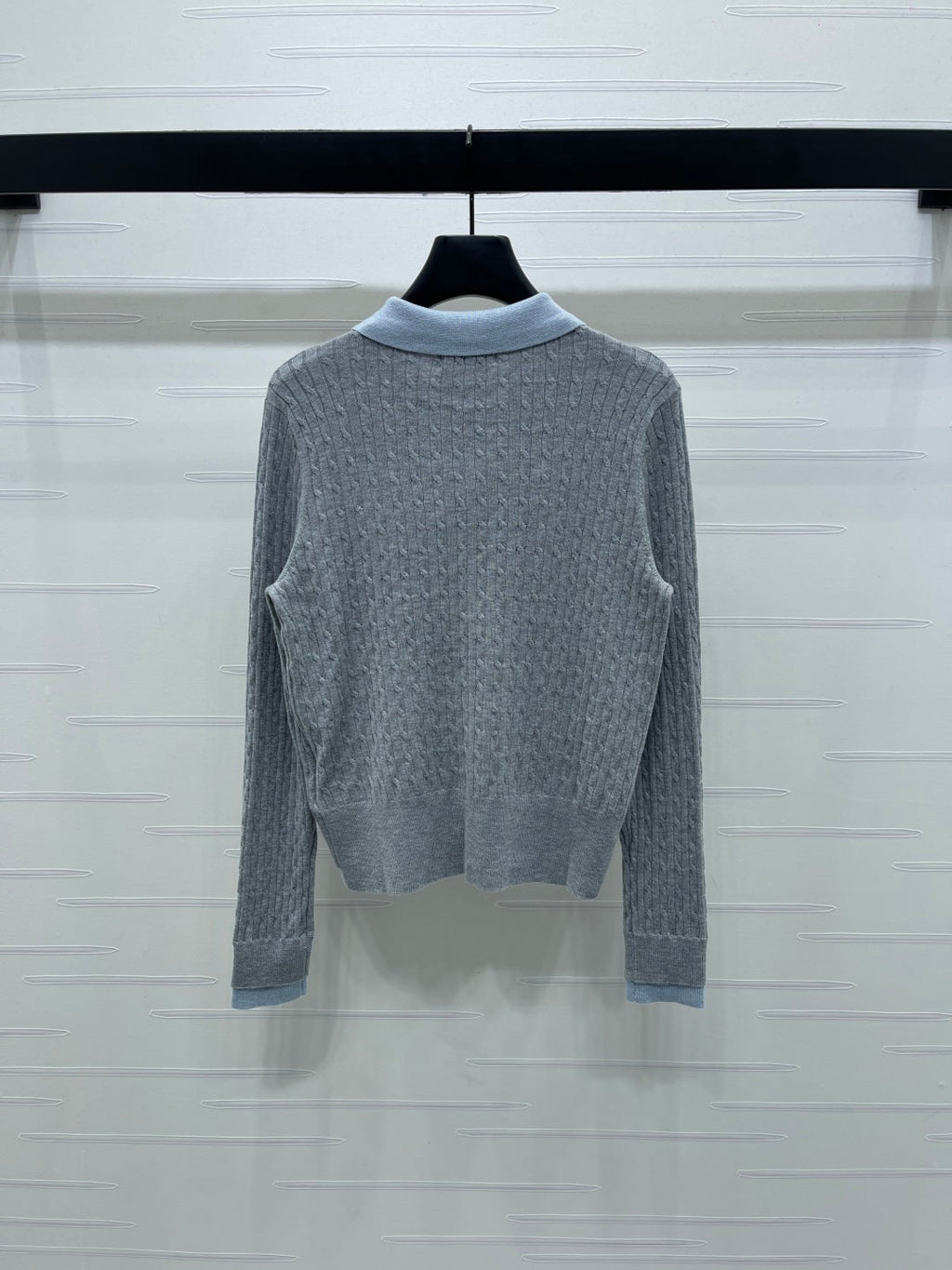 MIUMIU CARDIGAN STYLE 464