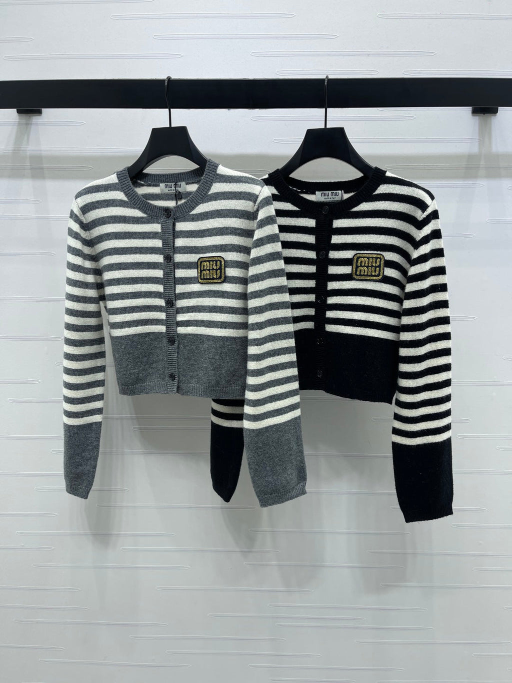 MIUMIU CARDIGAN STYLE 457