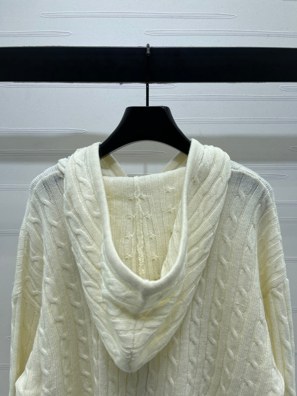 MIUMIU CARDIGAN STYLE 491