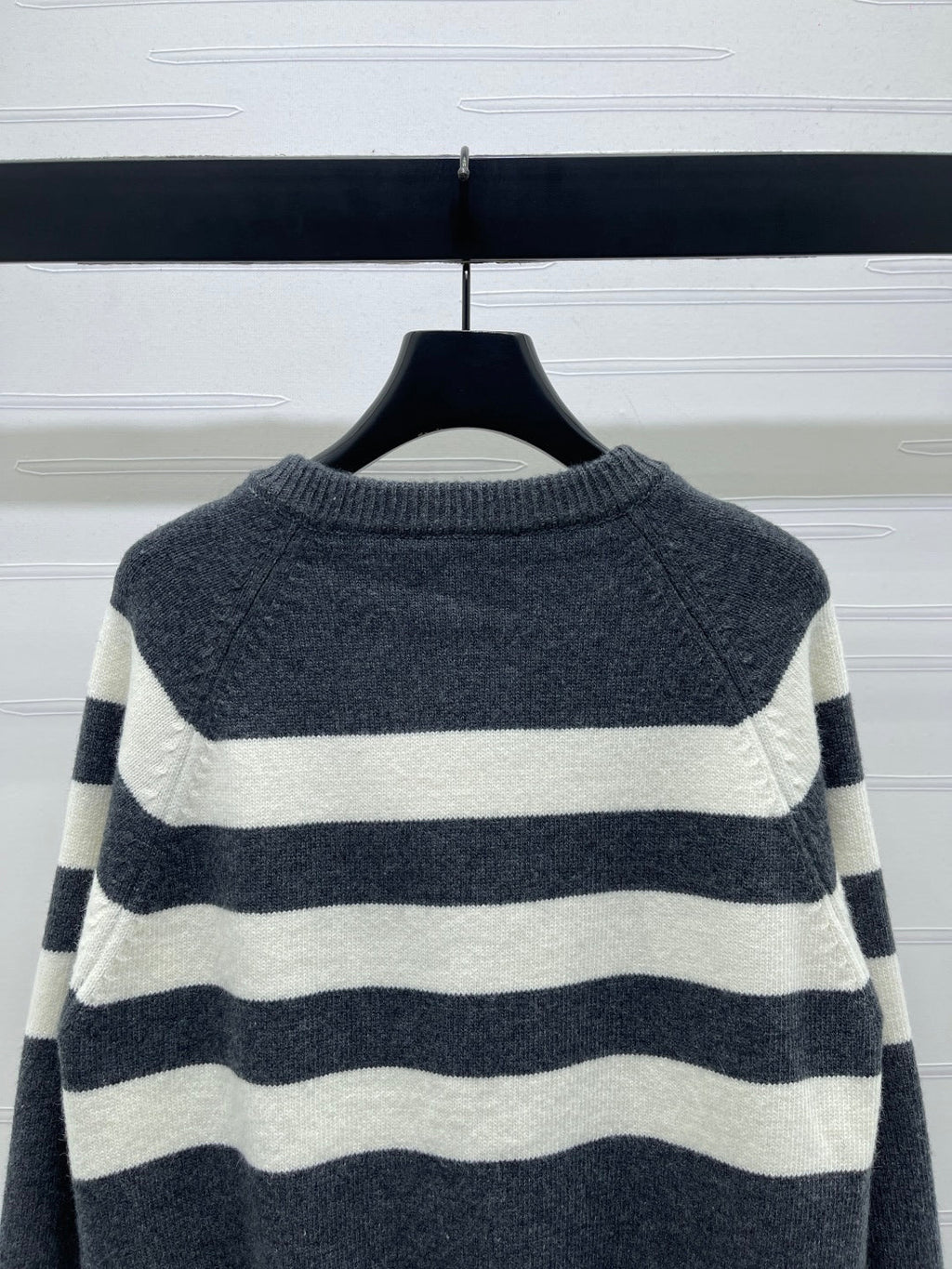 MIUMIU CARDIGAN STYLE 538