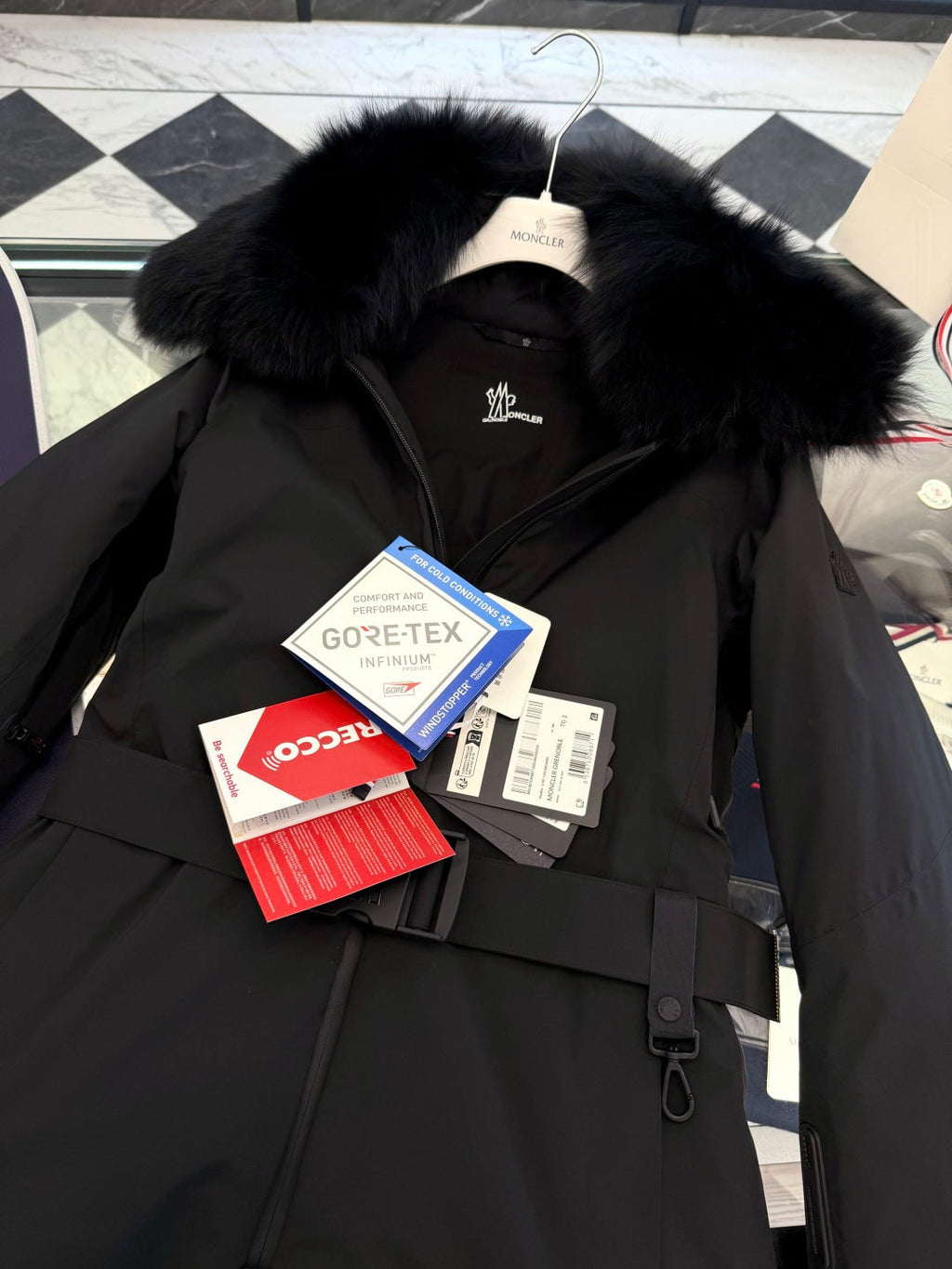 MONCLER JACKET STYLE 311