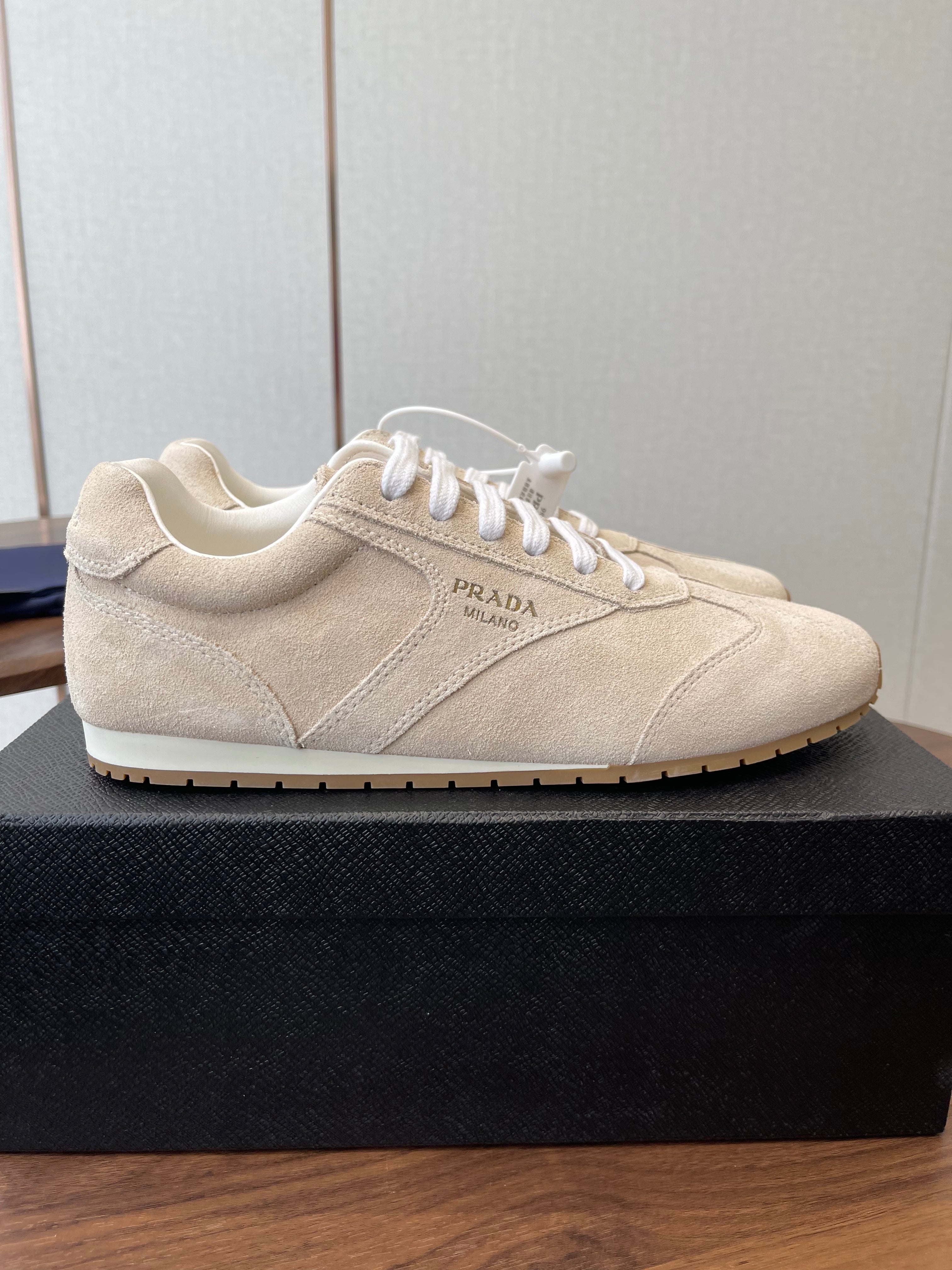 PRADA 25S SNEAKER IN LIGHT BEIGE SUEDE STYLE 11