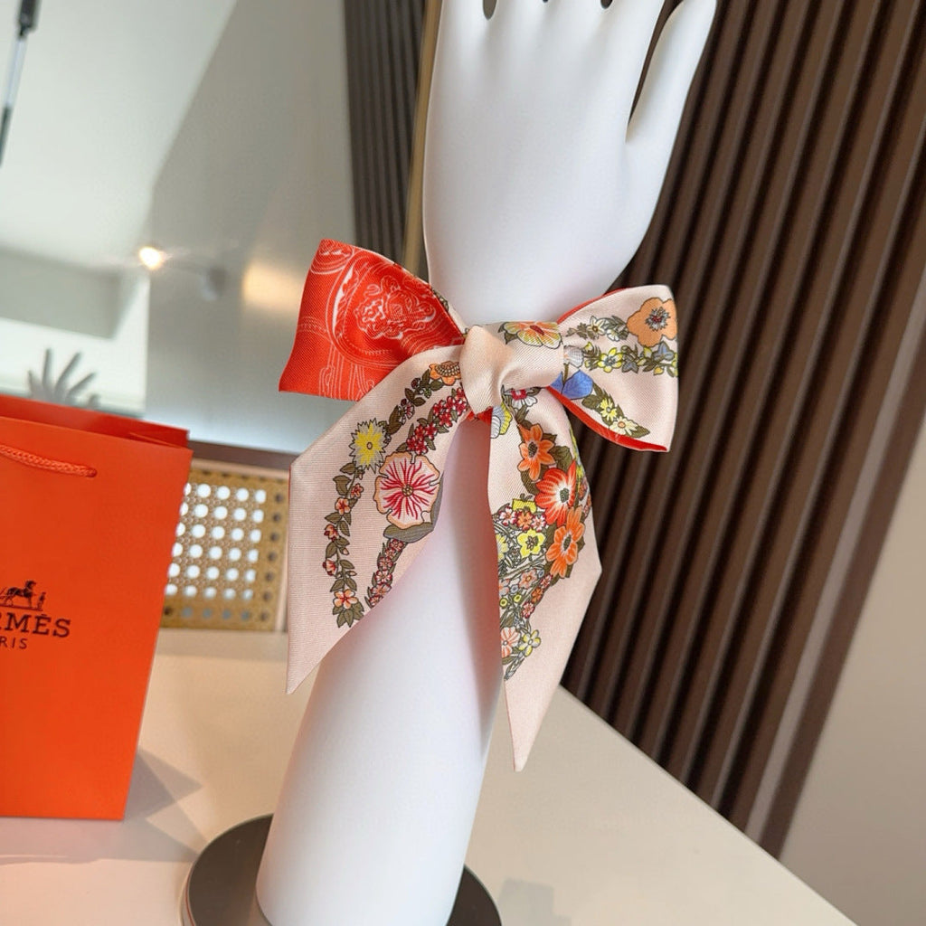 HERMES HERMES 25S SILK NECKERCHIEF 86 IN SILK 714378