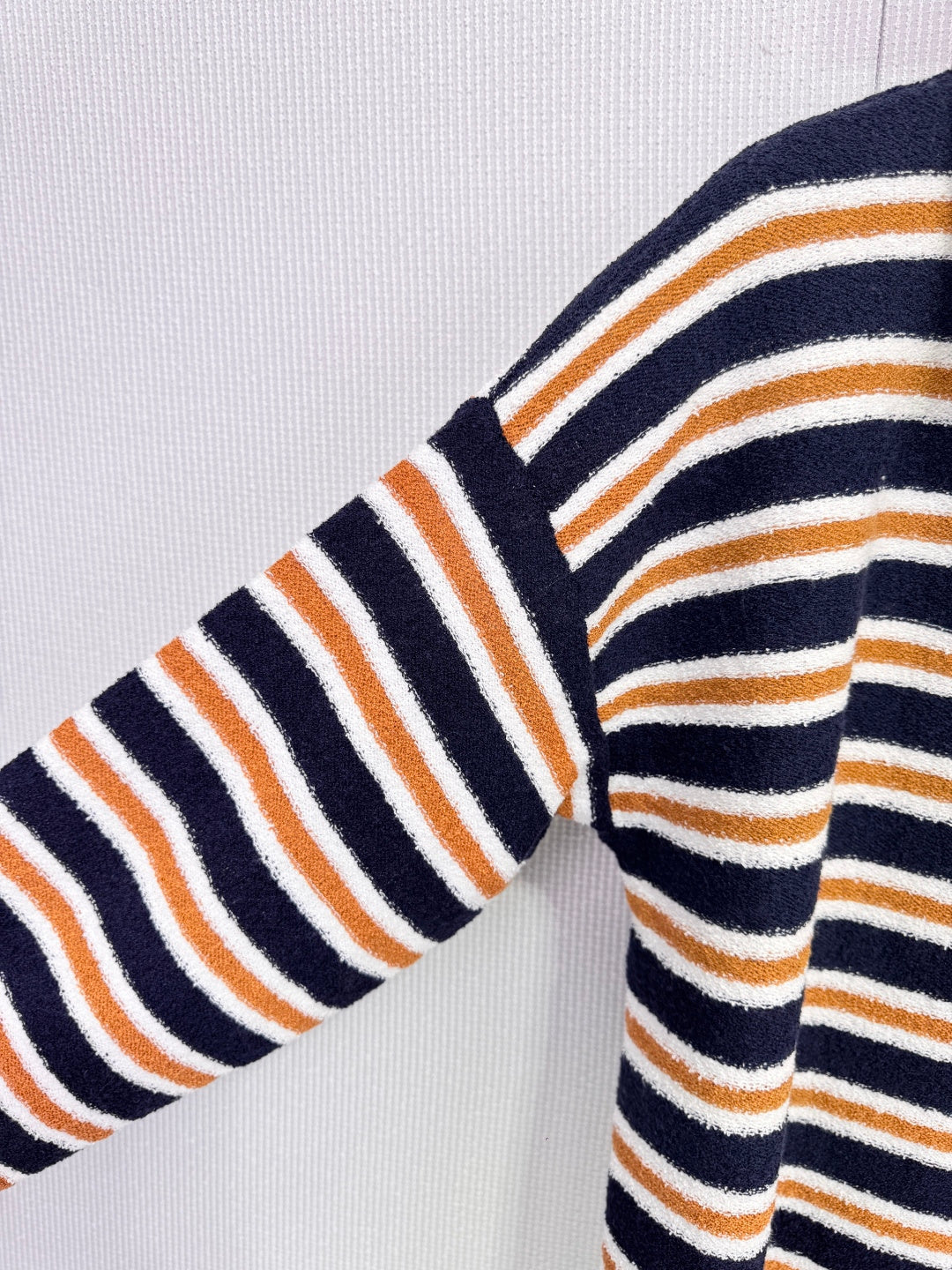 CHANEL 25S KNIT STRIPED POLO 588