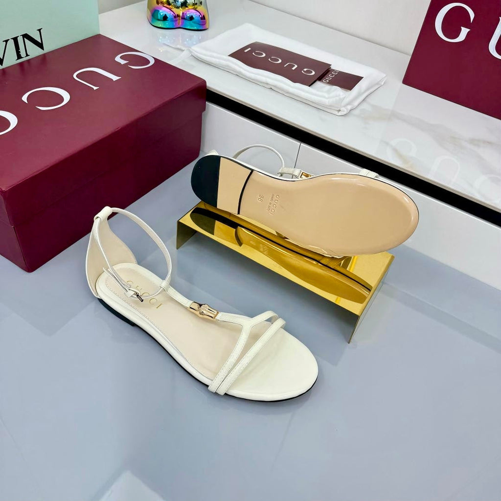 GUCCI THONG SANDALS 25S IN WHITE LAMBSKIN WITH GOLD HARDWARE