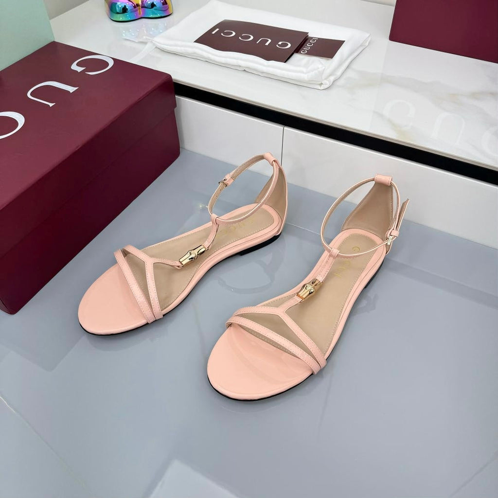 GUCCI THONG SANDALS 25S IN LIGHT PINK LAMBSKIN WITH GOLD HARDWARE