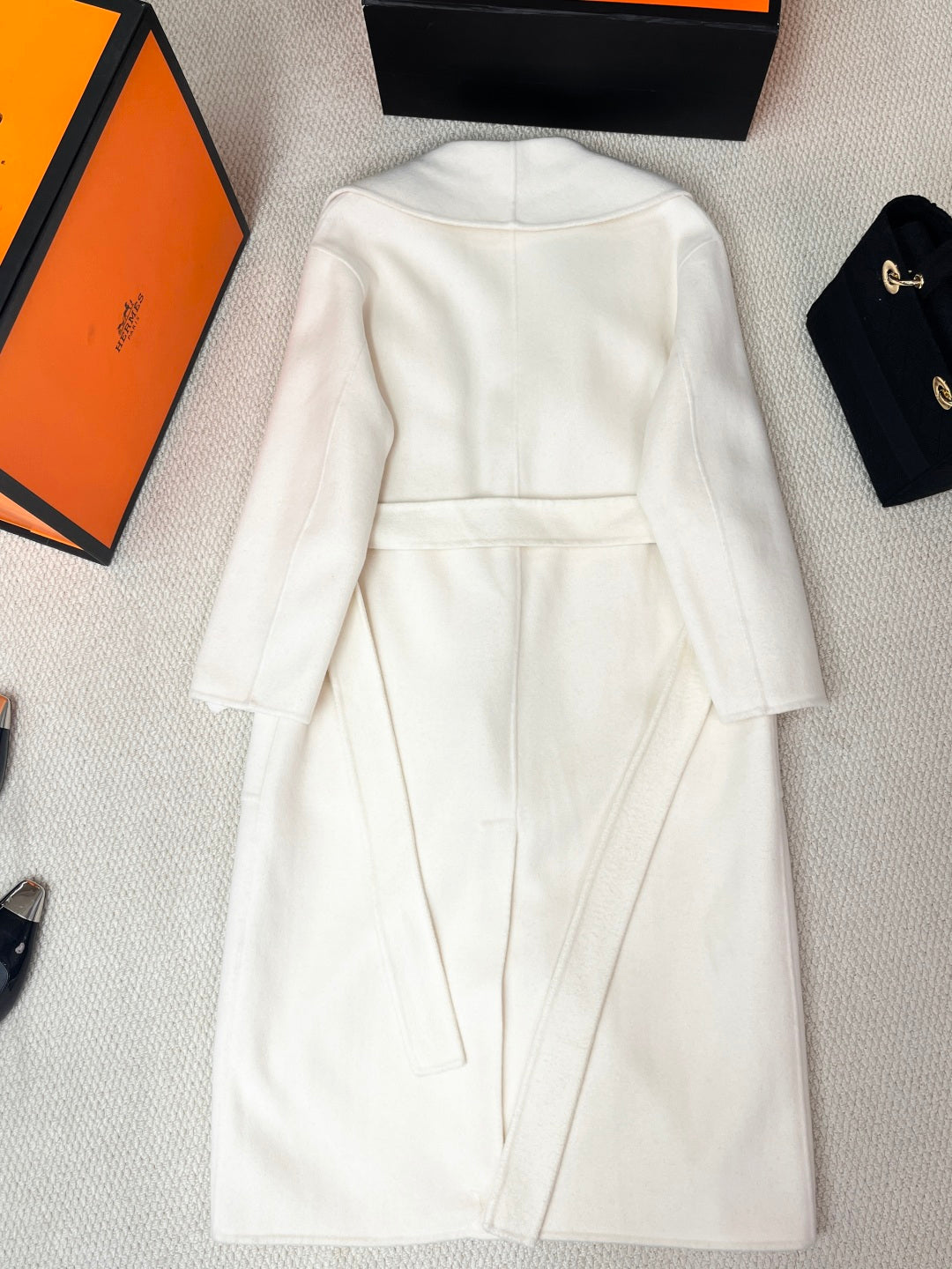 HERMES 25S LAPEL-COLLAR CASERE COAT 209