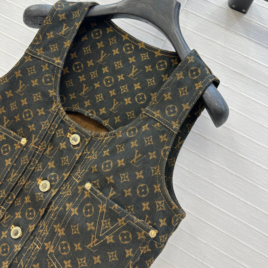 LOUIS VUITTON LV  DENIM SLEEVELESS TOP WITH LOGO 264405