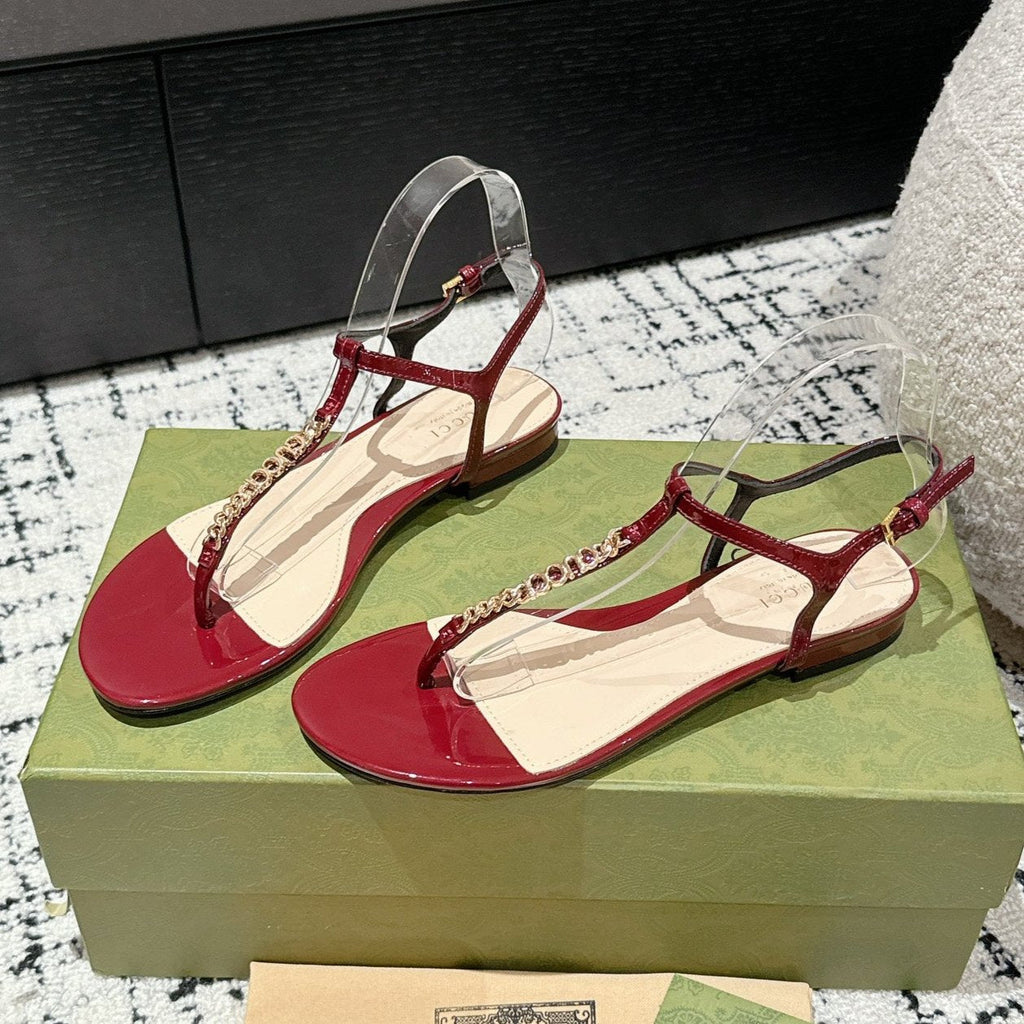 GUCCI THONG SANDAL IN CRIMSON RED CALFSKIN WITH GOLD HARDWARE
