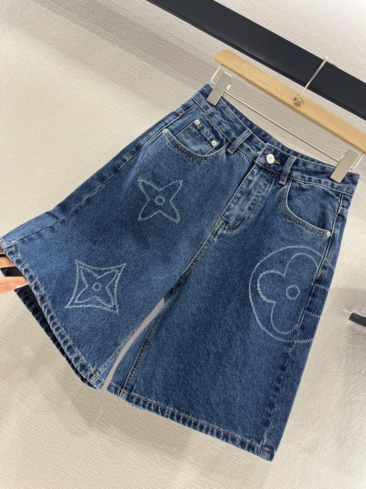 LOUIS VUITTON LV HIGH-WAIST LASER-CUT DENIM SHORTS