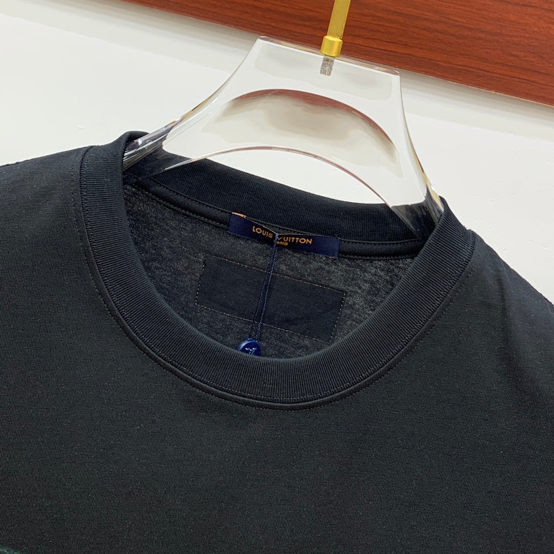 LOUIS VUITTON LV T-SHIRT STYLIZED LOGO IN BLACK COTTON 238875