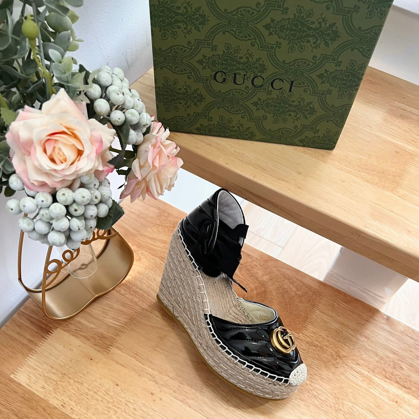 GUCCI Crochet platform Espadrilles Blush Black