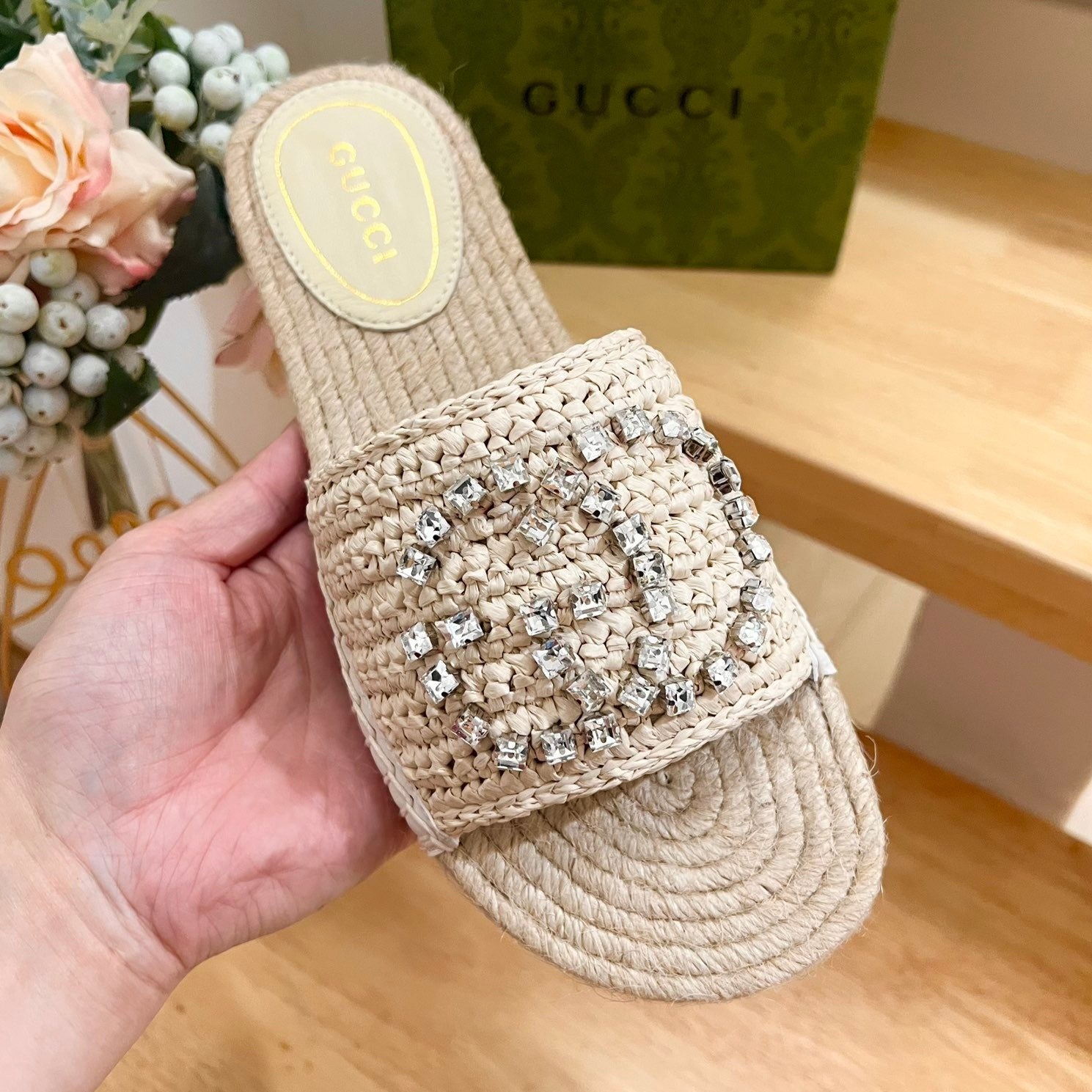 GUCCI Casual Style Logo Sandals Beige