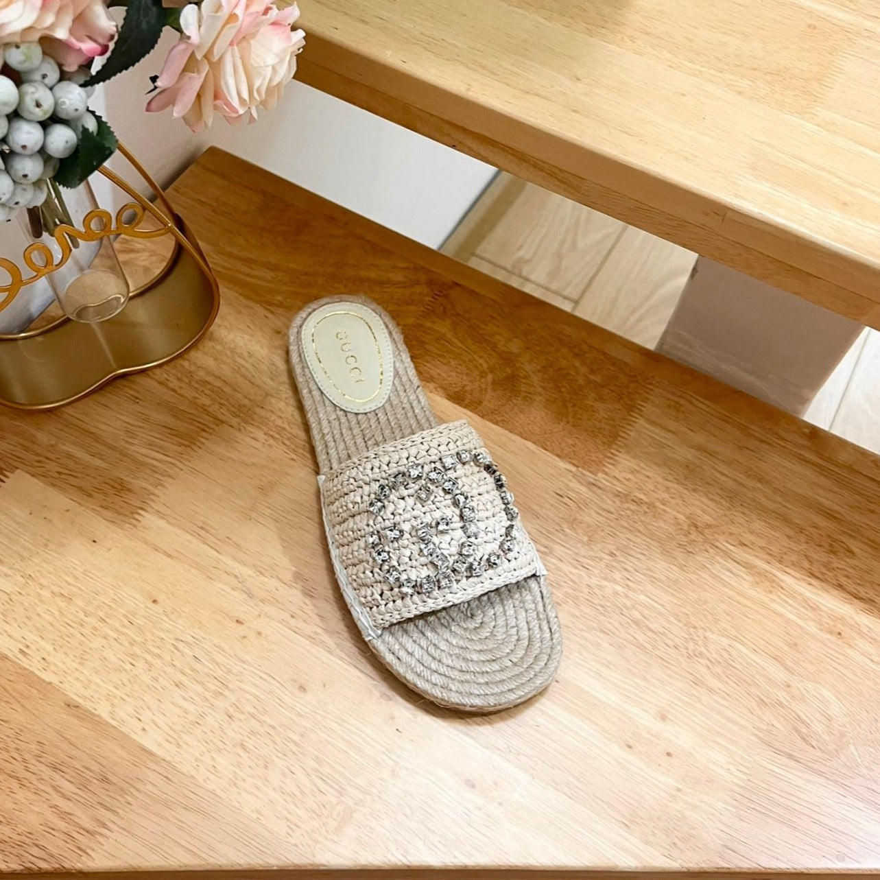 GUCCI Casual Style Logo Sandals Beige