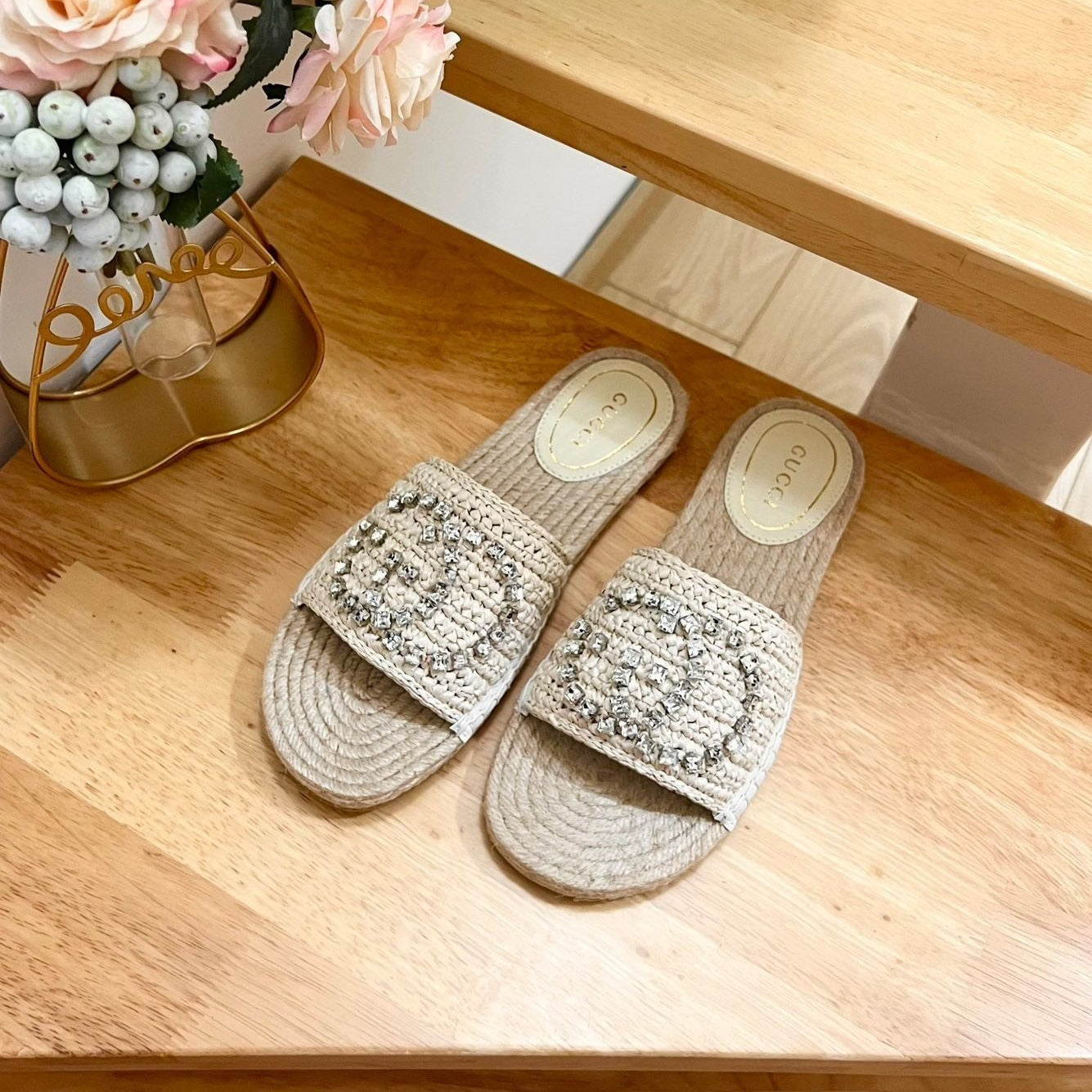 GUCCI Casual Style Logo Sandals Beige