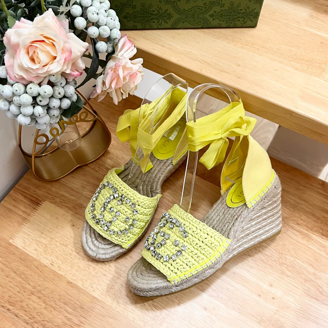 GUCCI Women Flat Shoes Yellow