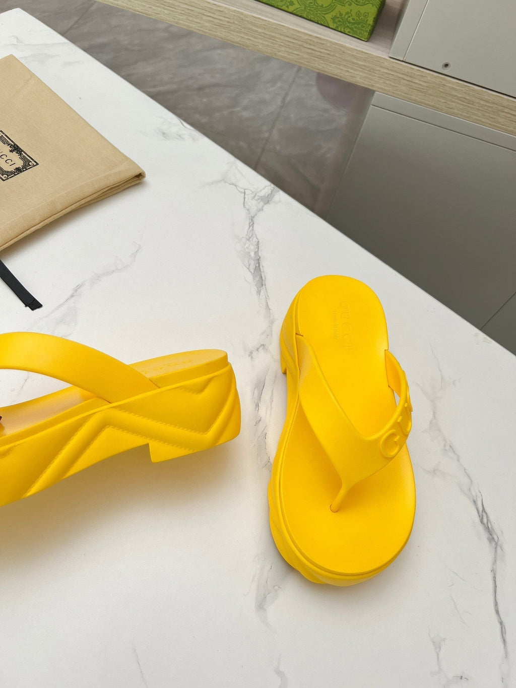 GUCCI THONG PLATFORM IN BRIGHT YELLOW IMPORTED TPU
