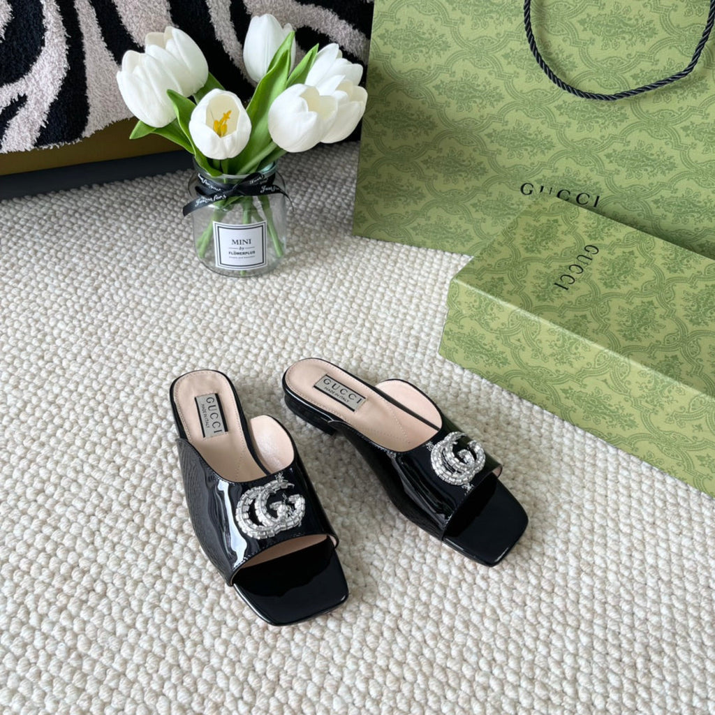 GUCCI CRYSTAL SLIDES SANDAL BLACK AND CREAM CALFSKIN
