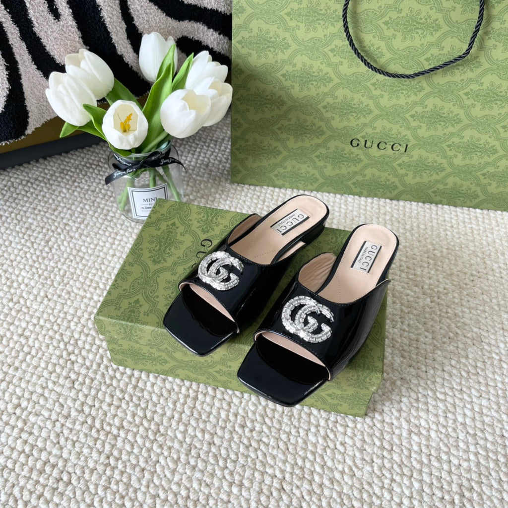 GUCCI CRYSTAL SLIDES SANDAL BLACK AND CREAM CALFSKIN