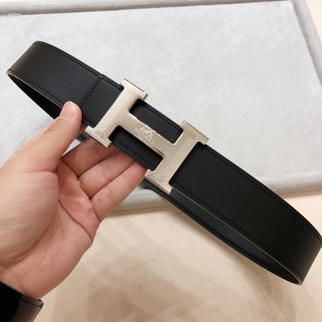 HERMES BELT BUCKLE & REVERSIBLE BLACK LEATHER STRAP 38 MM SILVER HARDWARE