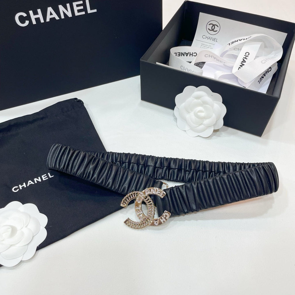 CHANEL DOUBLE  30MM STRETCH BELT IN BLACK CALFSKIN WITH GOLD CHAIN BUCKLE CRYSTAL DETAIL