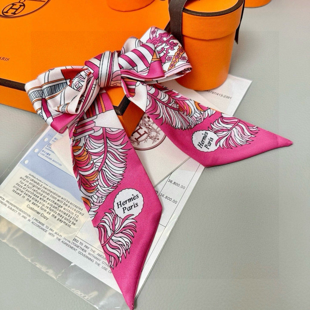 HERMES HERMES 25S SILK NECKERCHIEF 86 IN SILK 714347