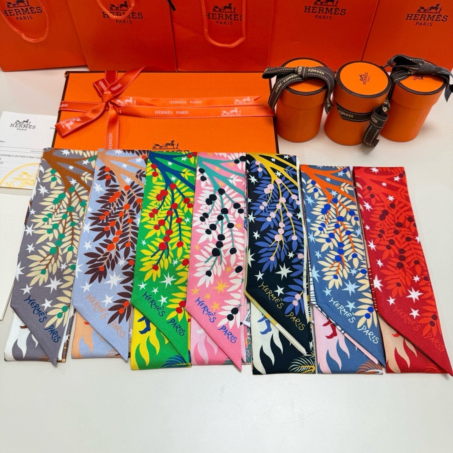 HERMES HERMES 25S SILK NECKERCHIEF 86 IN SILK 714355