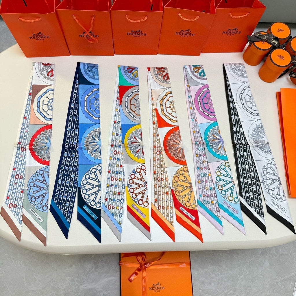 HERMES HERMES 25S SCARF 90 IN SILK 856723