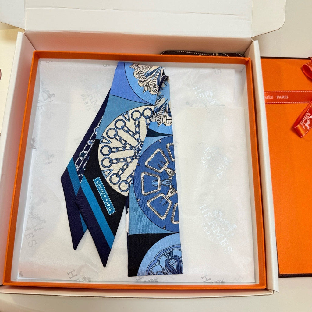 HERMES HERMES 25S SCARF 90 IN SILK 856725