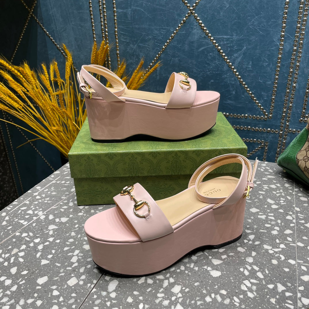 GUCCI HORSEBIT FLATFORM SANDAL PASTEL PINK CALFSKIN