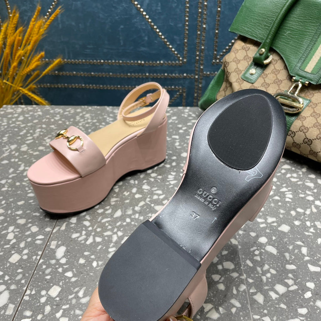 GUCCI HORSEBIT FLATFORM SANDAL PASTEL PINK CALFSKIN