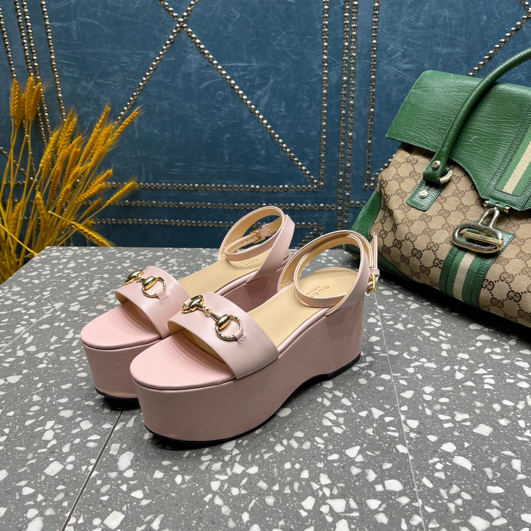 GUCCI HORSEBIT FLATFORM SANDAL PASTEL PINK CALFSKIN