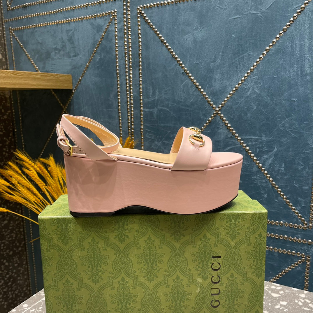 GUCCI HORSEBIT FLATFORM SANDAL PASTEL PINK CALFSKIN