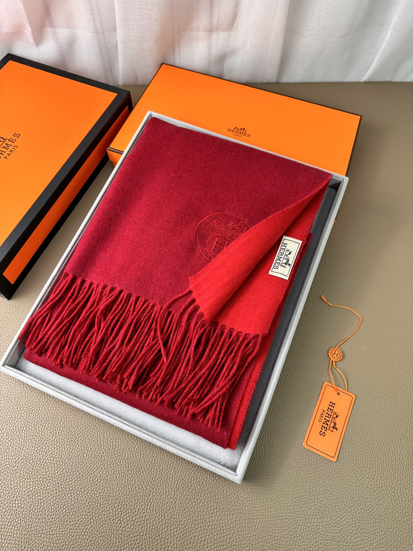 HERMES DOUBLE-FACE SCARF 200 CM IN CRIMSON RED CASERE