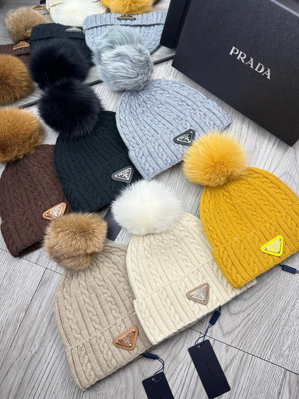PRADA BEANIE HAT IN MUSTARD YELLOW WOOL 352365
