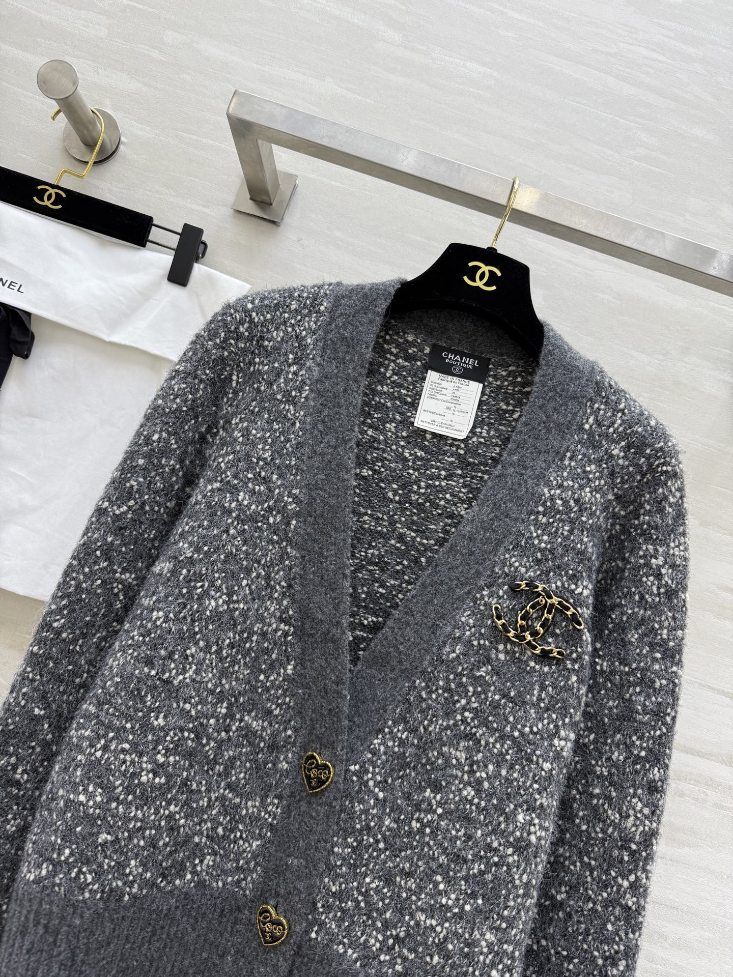 CHANEL 25S KNITTED CARDIGAN 272