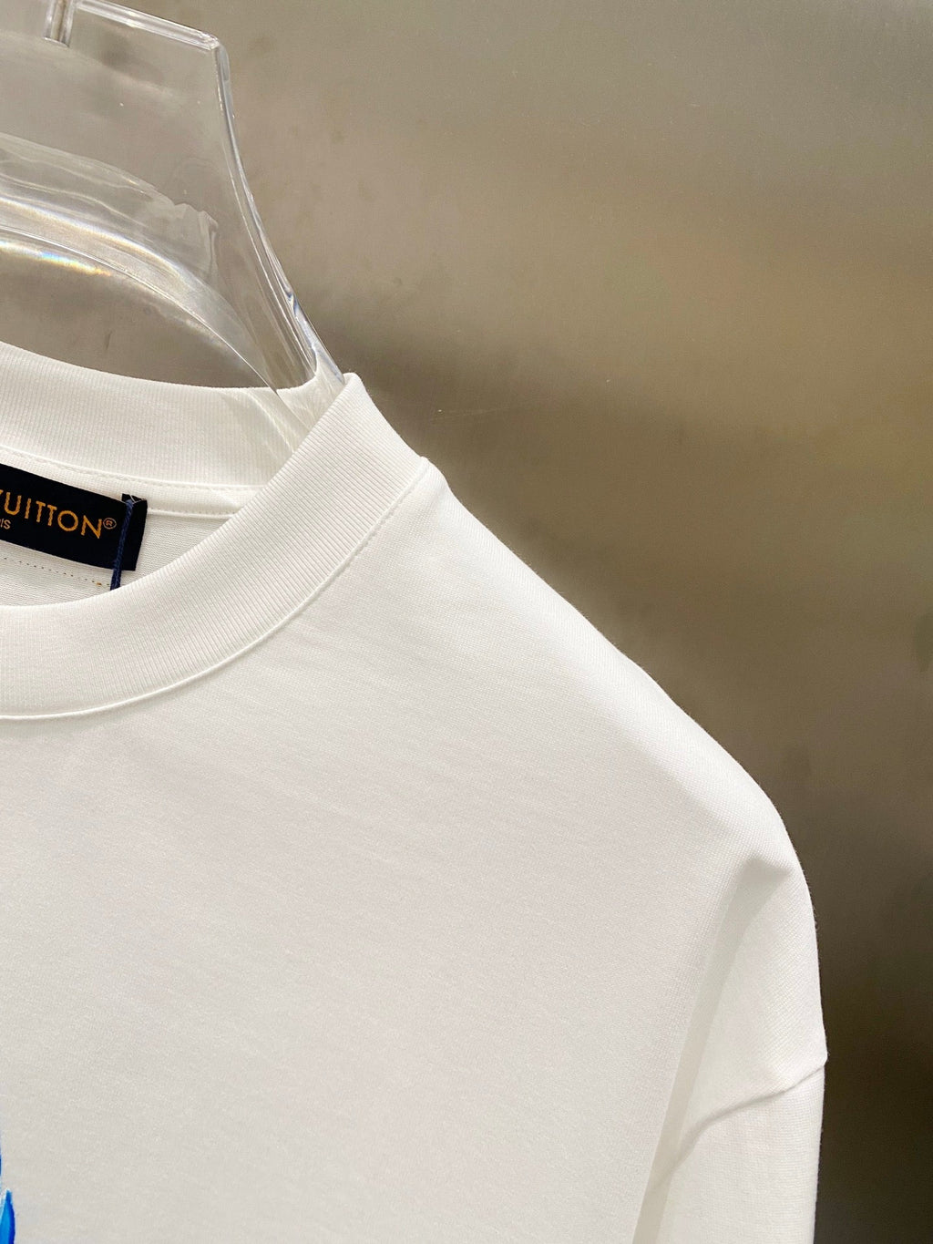 LOUIS VUITTON LV T-SHIRT IN WHITE COTTON BLUE LOGO PRINT 238837