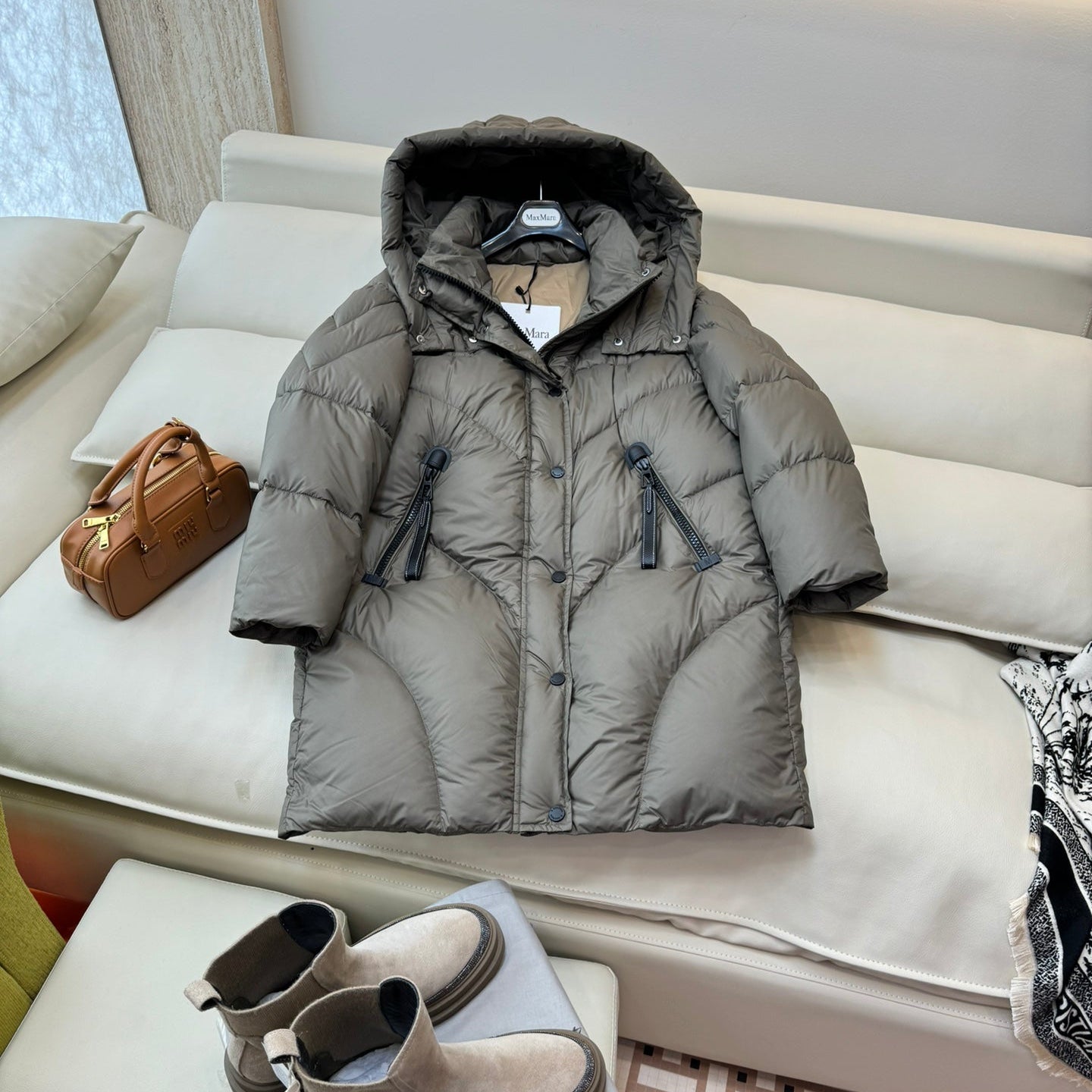 MAX MARA 25S MID-LENGTH DOWN JACKET 085