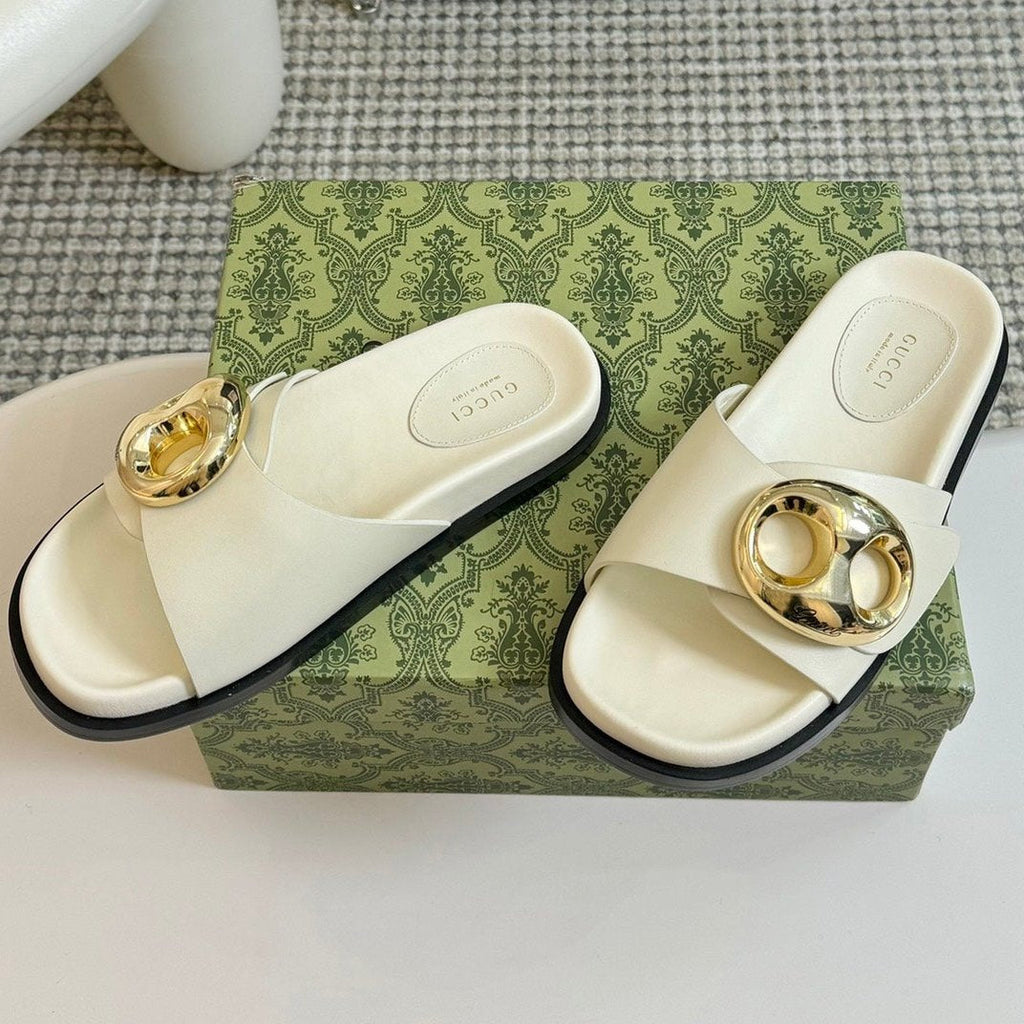 GUCCI WOMEN'S SLIPPER IN WHITE CALFSKIN WITH GOLD HARDWARE
