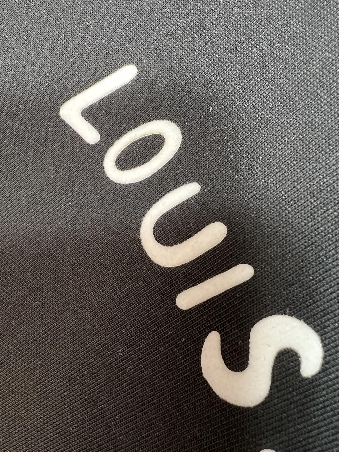 LOUIS VUITTON LV T-SHIRT IN BLACK PURE COTTON COLORFUL LOGO 238924