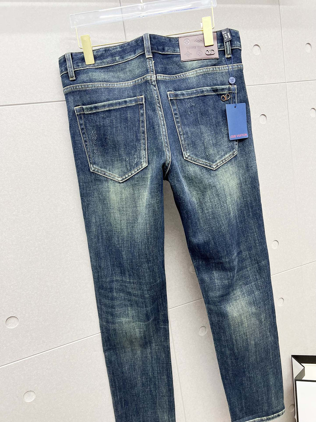 LOUIS VUITTON LV BLUE DENIM JEAN 239500