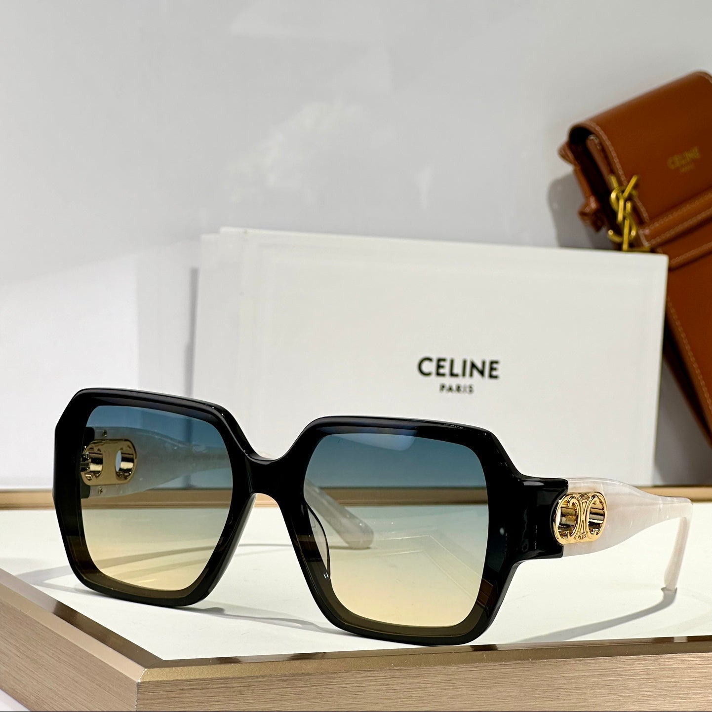 CELINE TRIOMPHE SUNGLASS CL40251U IN ACETATE