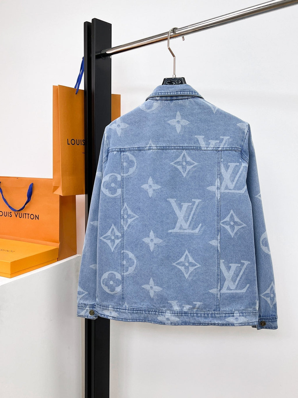 LOUIS VUITTON LV ICE BLUE MONOGRAM DENIM JACKET 239523