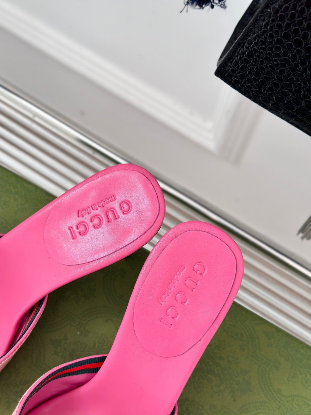 GUCCI Vintage High Heel Slippers Pink